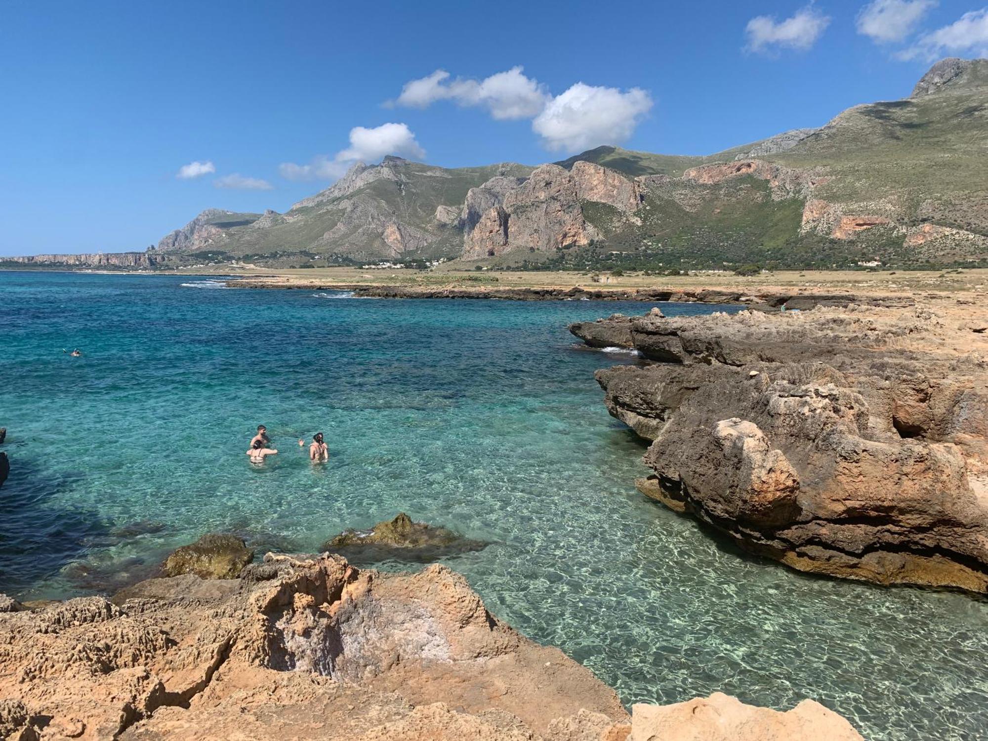 L'Oasi Una Pineta Sul Mare Custonaci Exterior photo